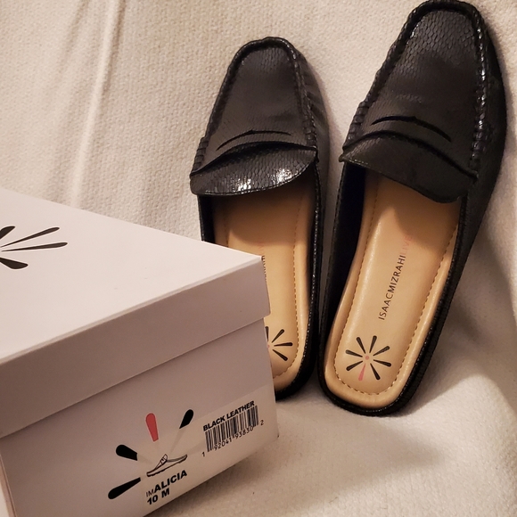 Issac Mizrahi Black Leather Mule (New in box never worn) - Picture 4 of 4